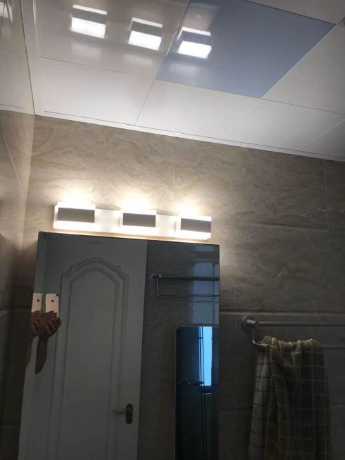 Housing image — Bathroom