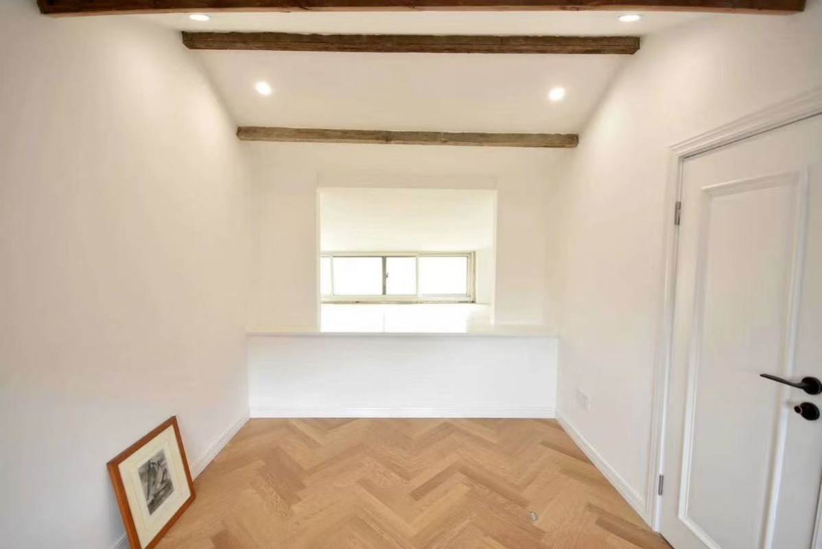 Housing image — Bedroom