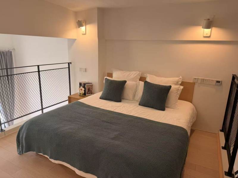 Housing image — Bedroom