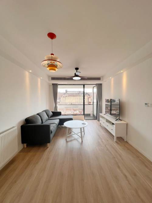 Housing image — Living Room