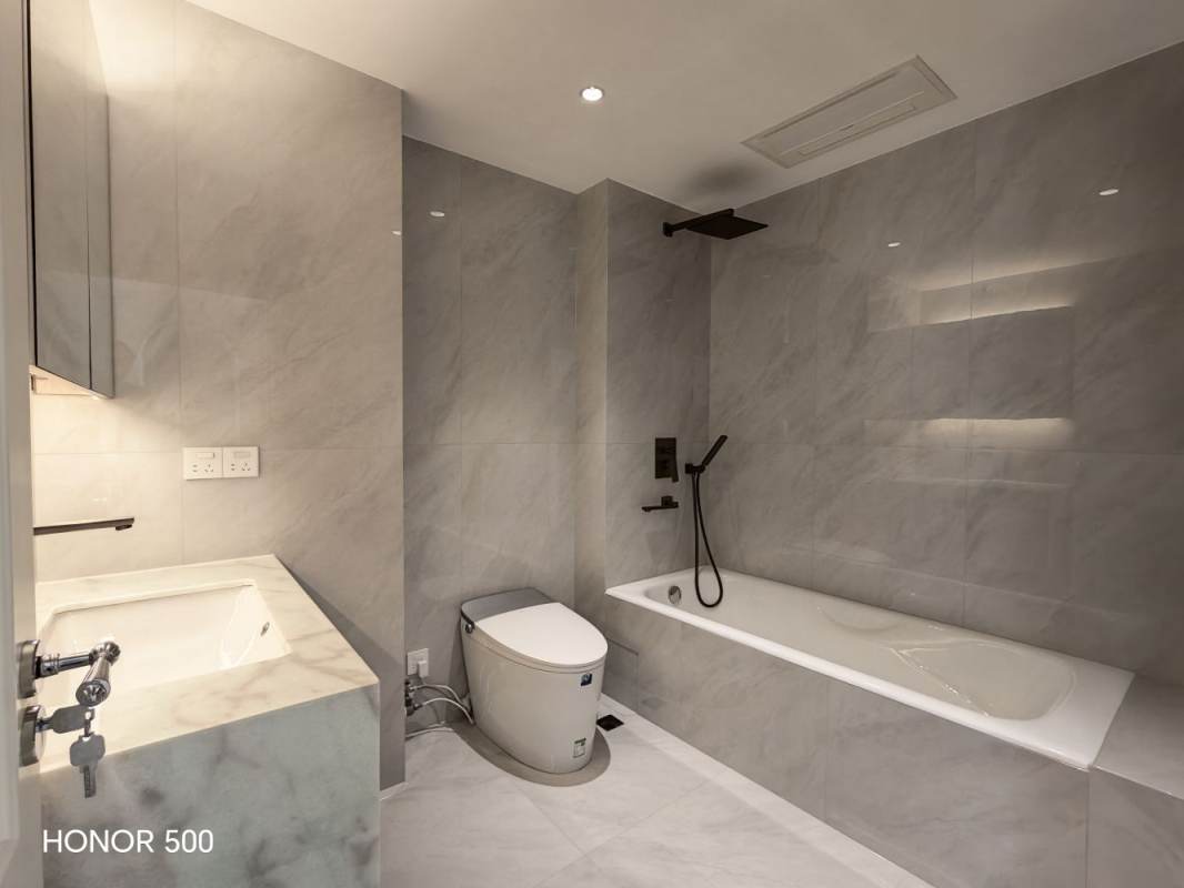 Housing image — Bathroom