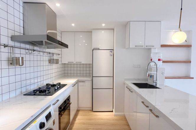 Spacious High-Ceiling 2BR Heritage Apartment in Old Xuhui (L2/L7/L14)
