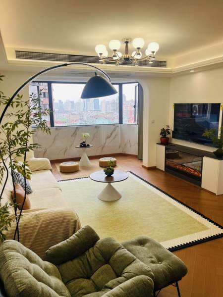 Housing image — Living Room