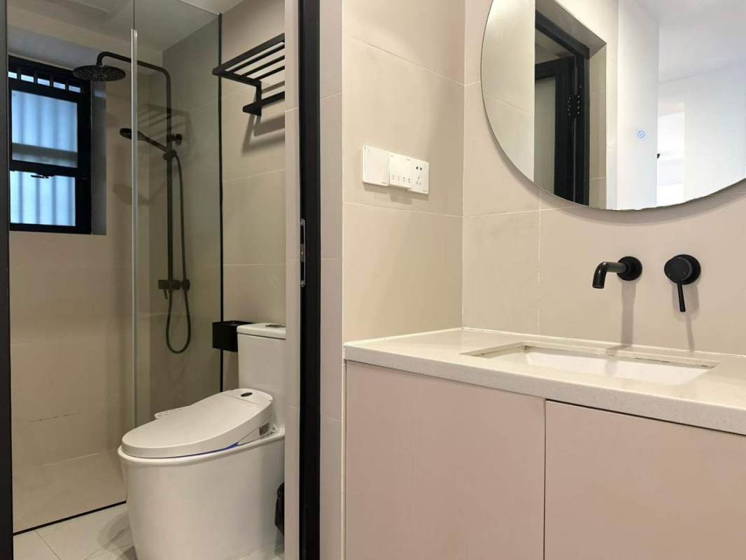 Housing image — Bathroom