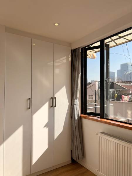 Housing image — Bedroom