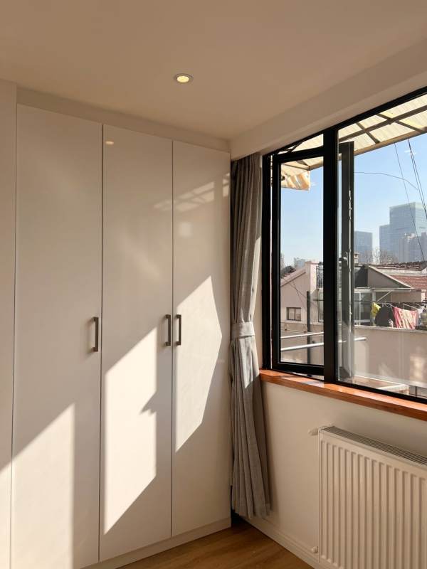 Housing image — Bedroom