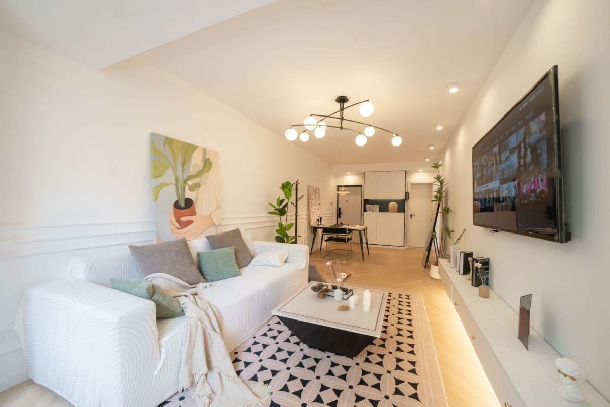 Housing image — Living Room
