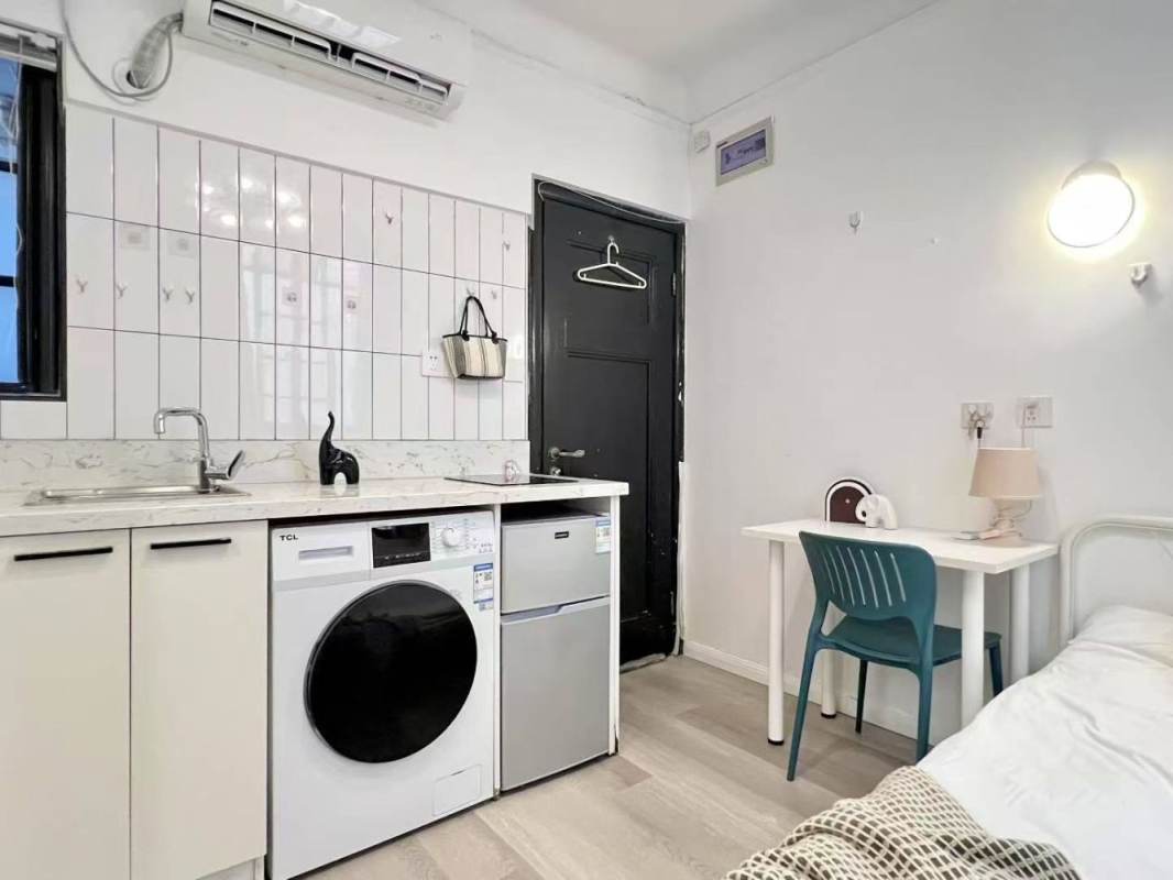 Housing image — Bedroom