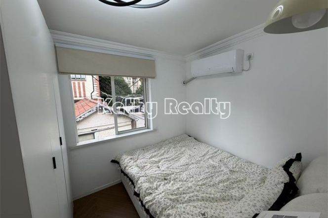 1BR Lane House in Old Xuhui (L1/L7)