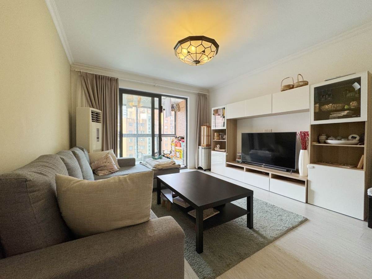 Housing image — Living Room