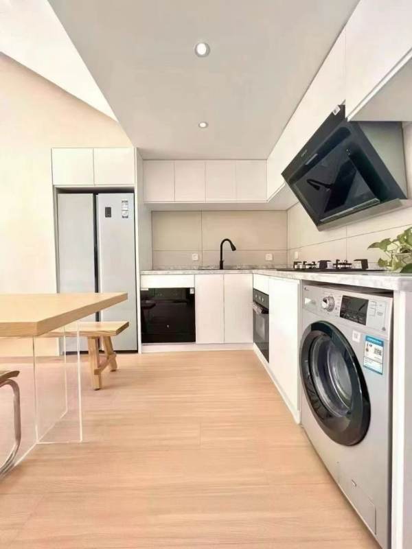 Housing image — Kitchen