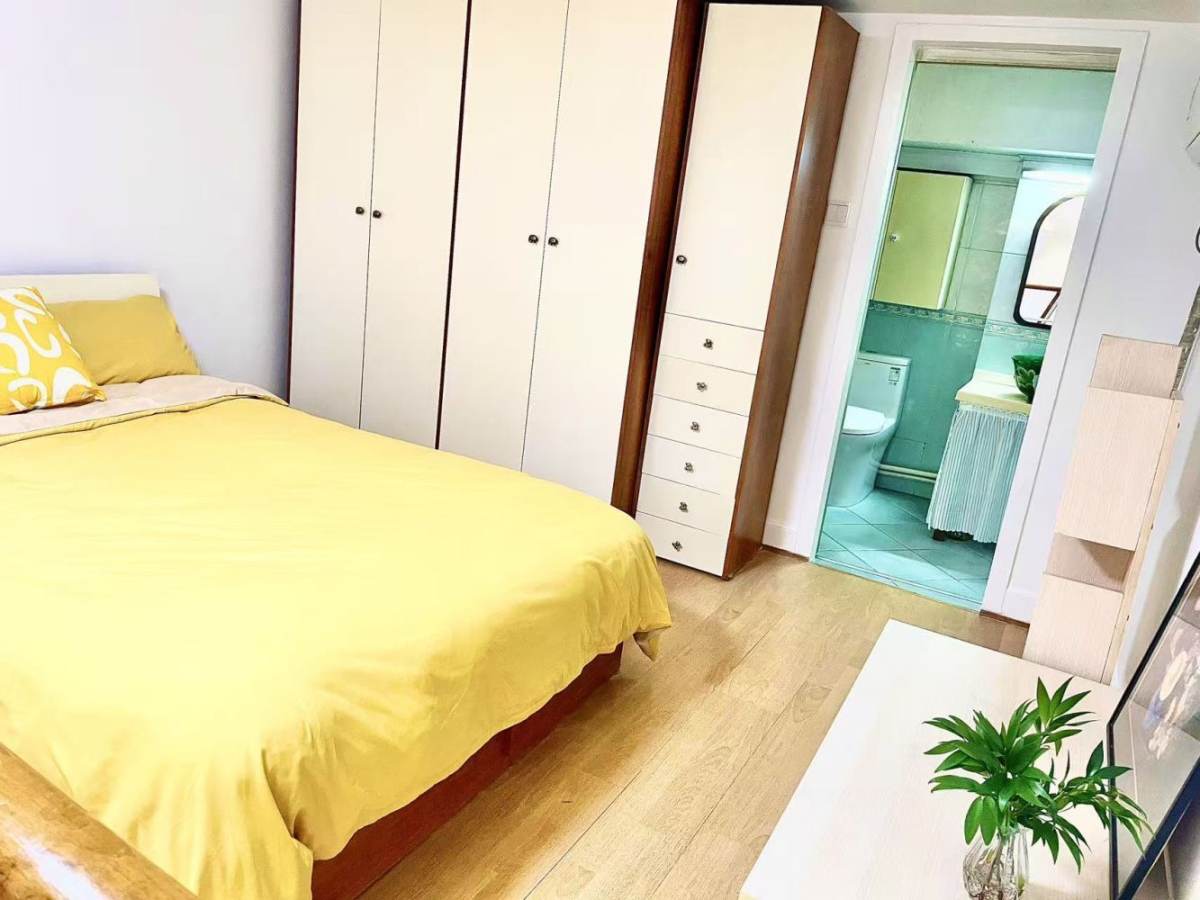 Housing image — Bedroom