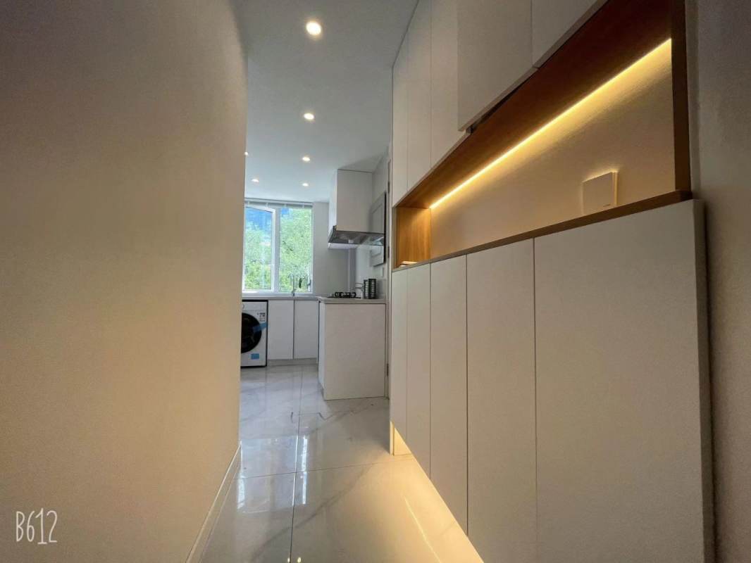 Housing image — Kitchen