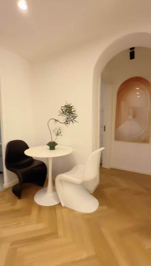 Housing image — Dining Area