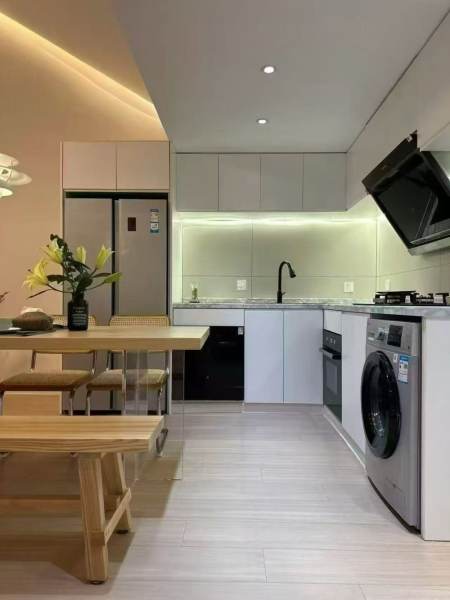 Housing image — Dining Area