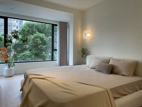 Housing image — Bedroom