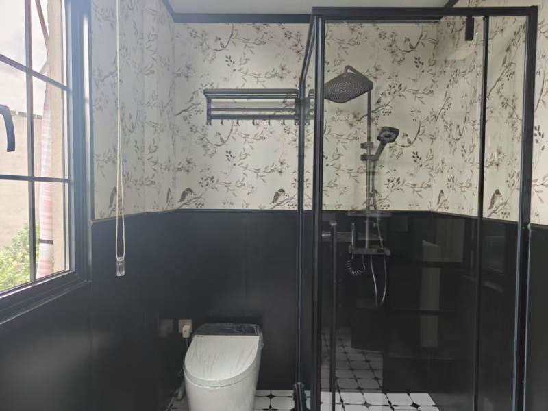 Housing image — Bathroom