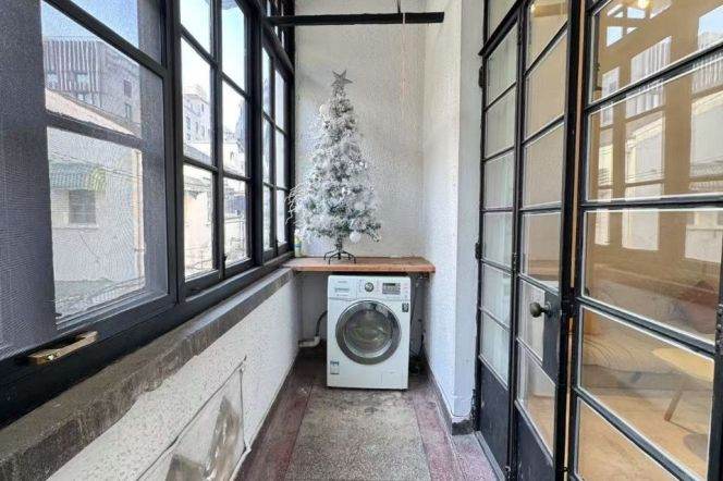 High-Ceiling Historic 2BR Lane House in Jing'an (L2/L12/L13)
