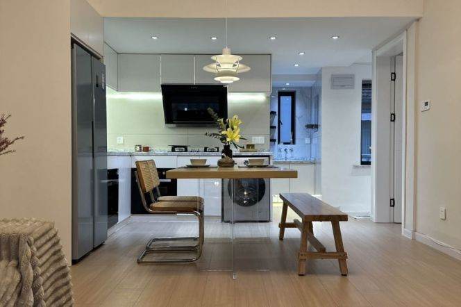 2BR Lane House in Old Xuhui with Terrace