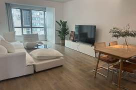 High-Floor 4BR Apartment in Xujiahui