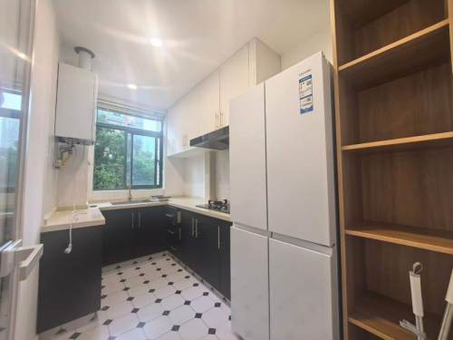 Housing image — Kitchen