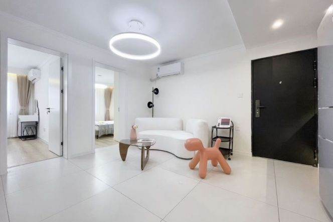 2BR Apartment in Jing'an (L7/L13/L14)