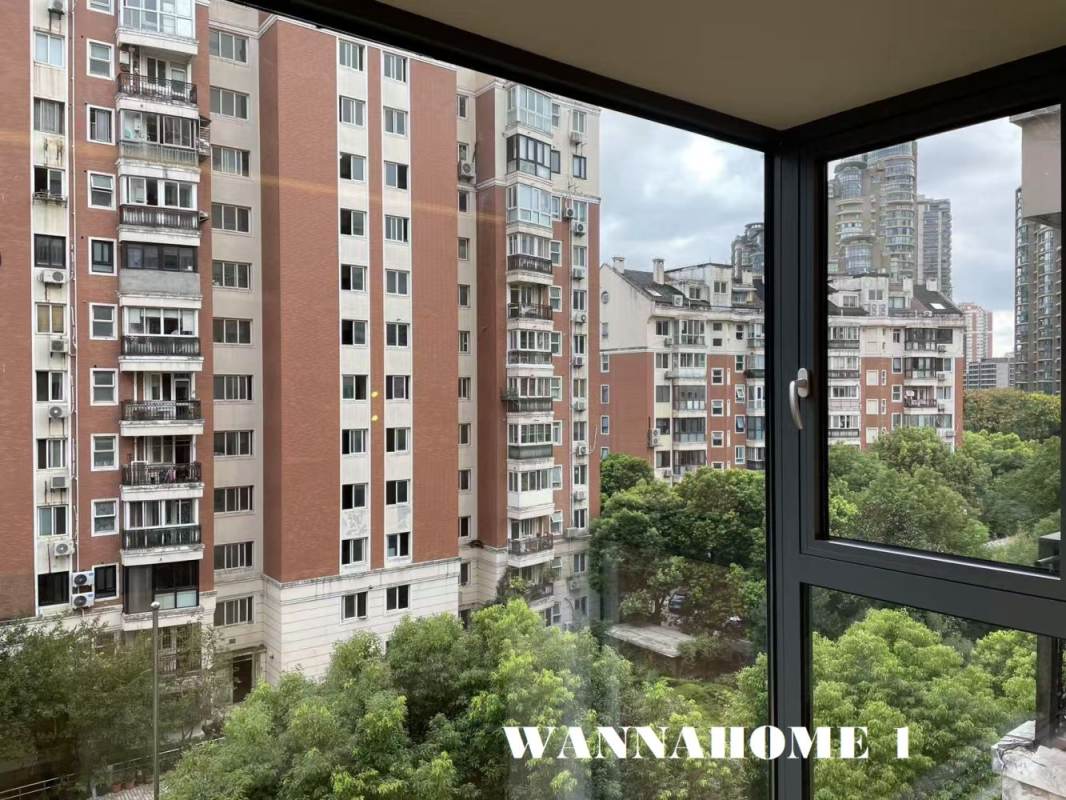 Housing image — Bedroom