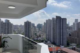 High-Floor 3BR Apartment near Changping Rd Metro with Outstanding View (L7/L13)