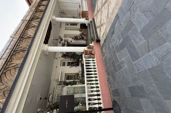 Spacious Studio Commercial Space in Old Xuhui (L13)