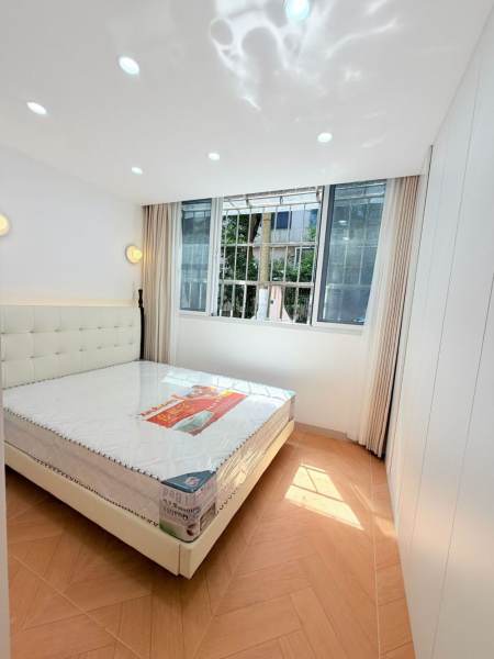 Housing image — Bedroom