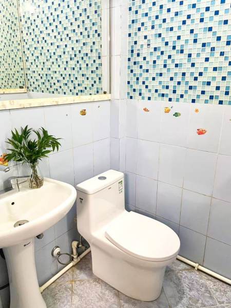 Housing image — Bathroom