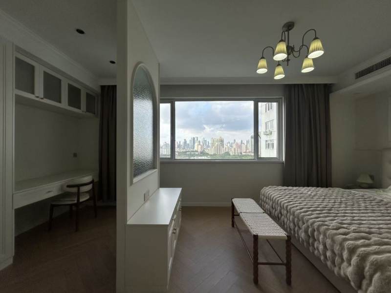 Housing image — Bedroom