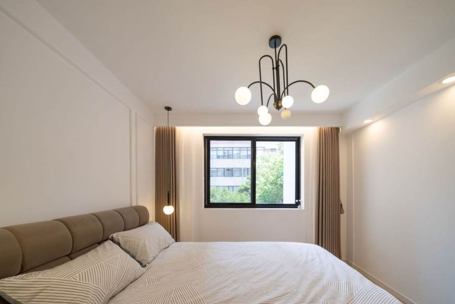 Housing image — Bedroom