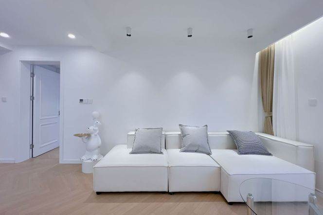 2BR Apartment near Zhongshan Park (L11/L13)