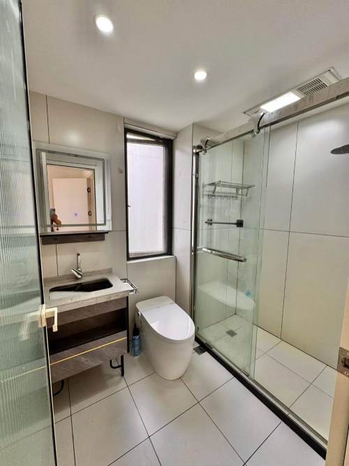 Housing image — Kitchen
