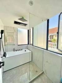 Housing image — Bathroom