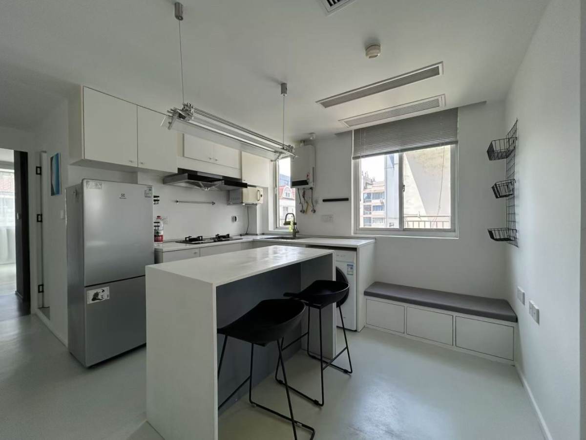 Housing image — Kitchen
