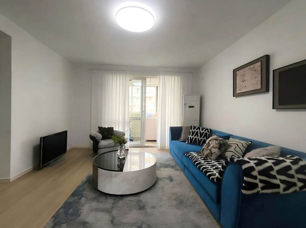 Housing image — Living Room