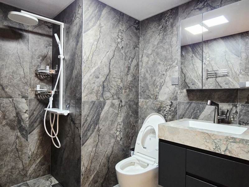 Housing image — Bathroom