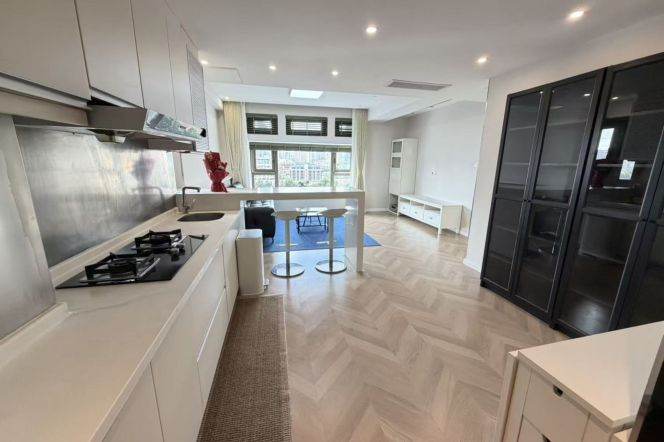 2BR Apartment in Old Xuhui (L1/L10/L12)
