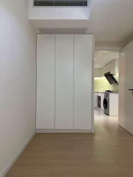 Housing image — Bedroom