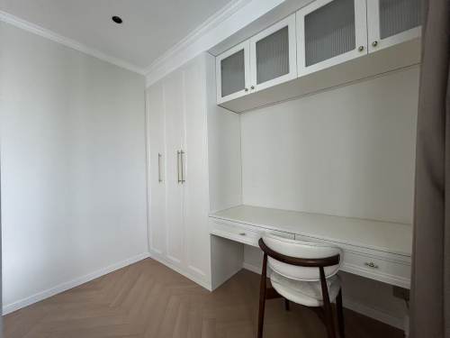 Housing image — Bedroom