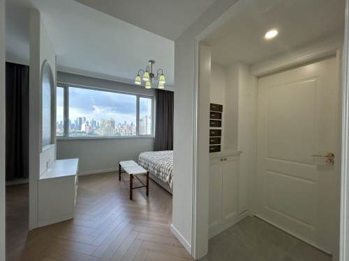 Housing image — Bedroom