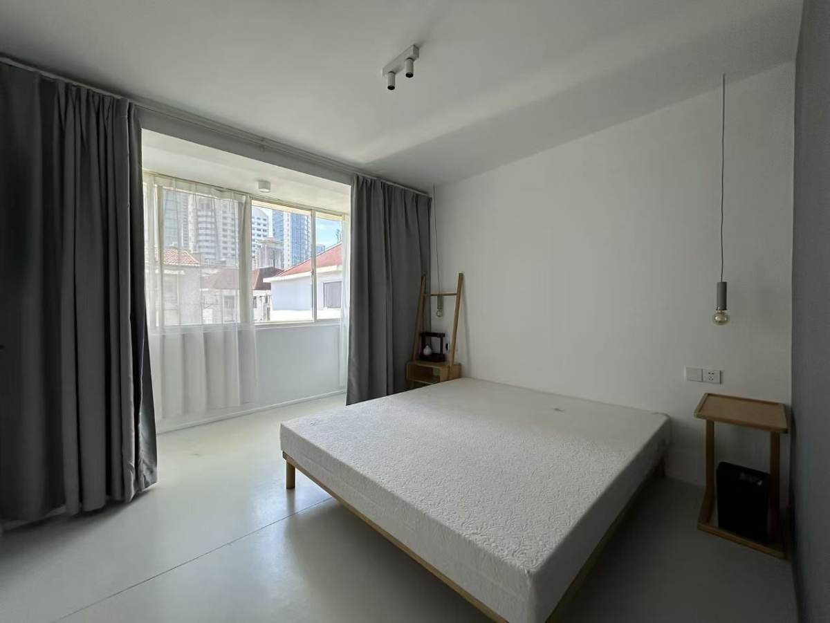 Housing image — Bedroom