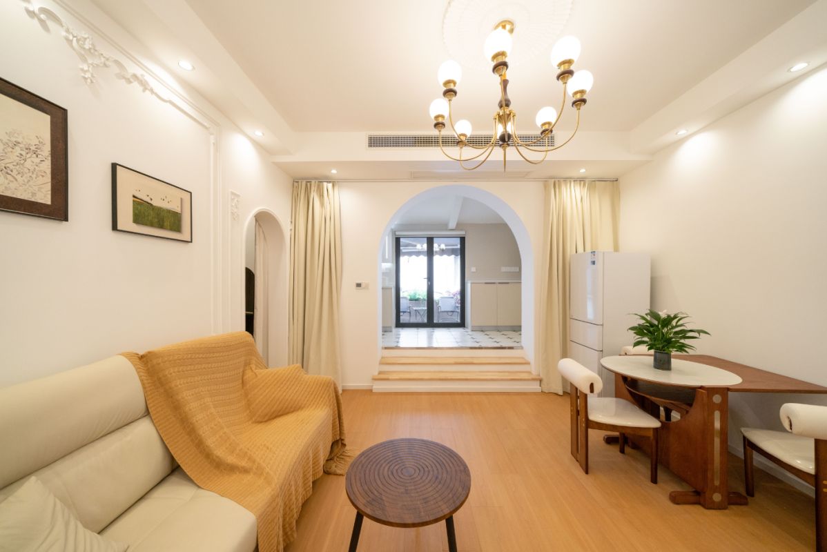 Housing image — Living Room