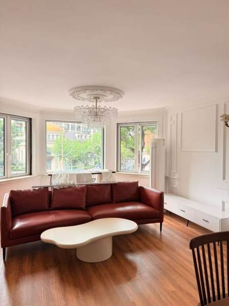 Housing image — Living Room