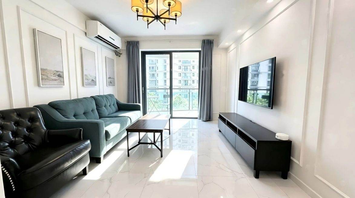 Housing image — Living Room