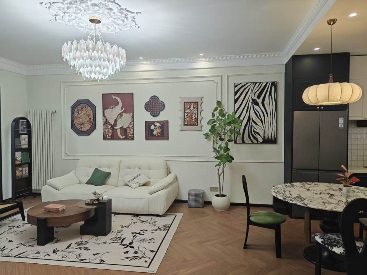 Housing image — Living Room