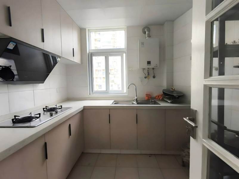 Housing image — Kitchen
