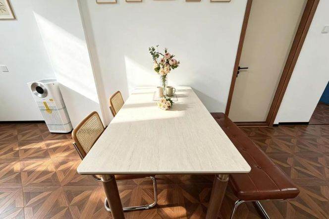 Spacious 2BR Heritage Apartment near Bund 18 (L2/L10)